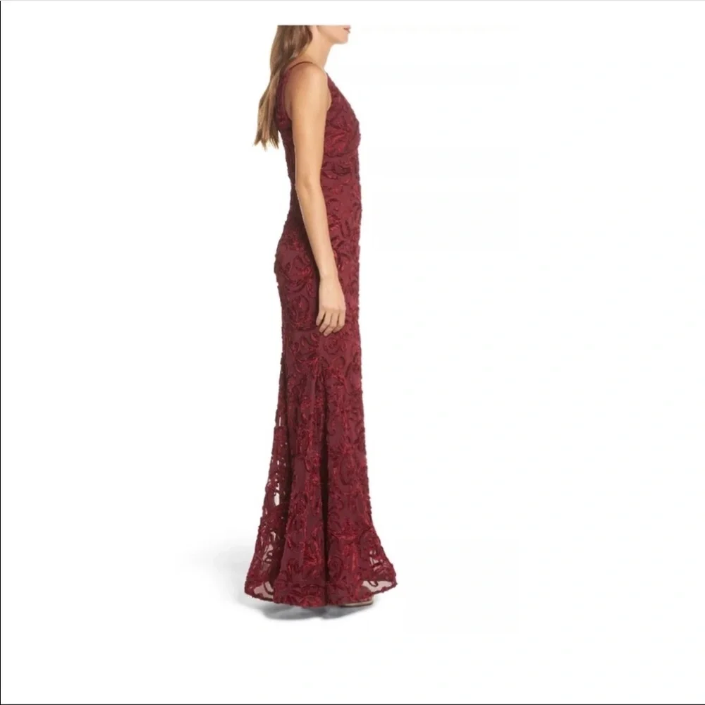 NEW $258 XSCAPE [SIZE 0 ] Flocked Velvet Mesh Gown‎ in Wine Red